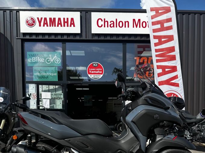 YAMAHA TRICITY 300 4