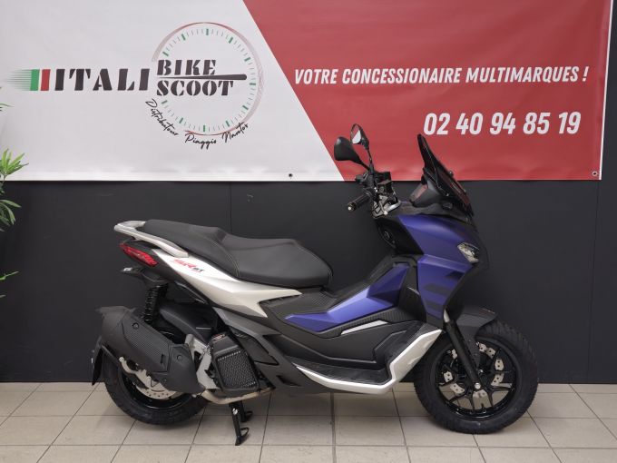 APRILIA SR GT 125 4