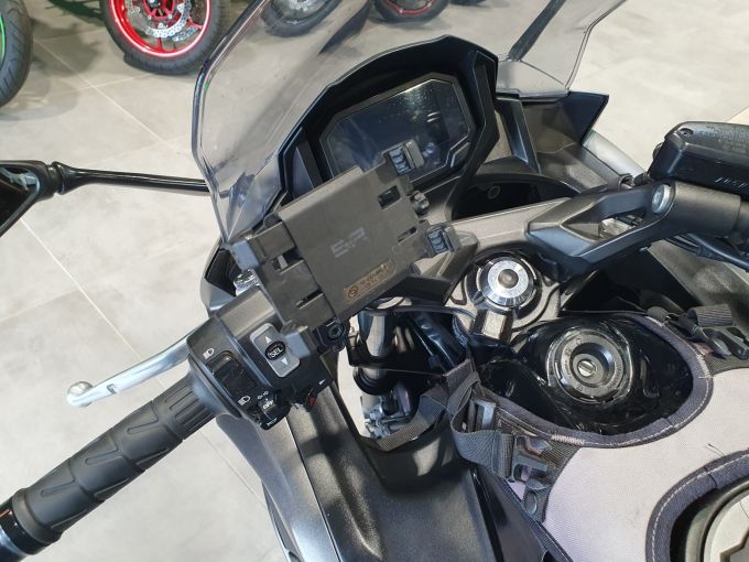 KAWASAKI NINJA 650 4