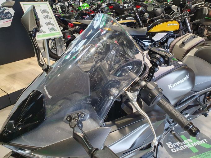 KAWASAKI NINJA 650 4