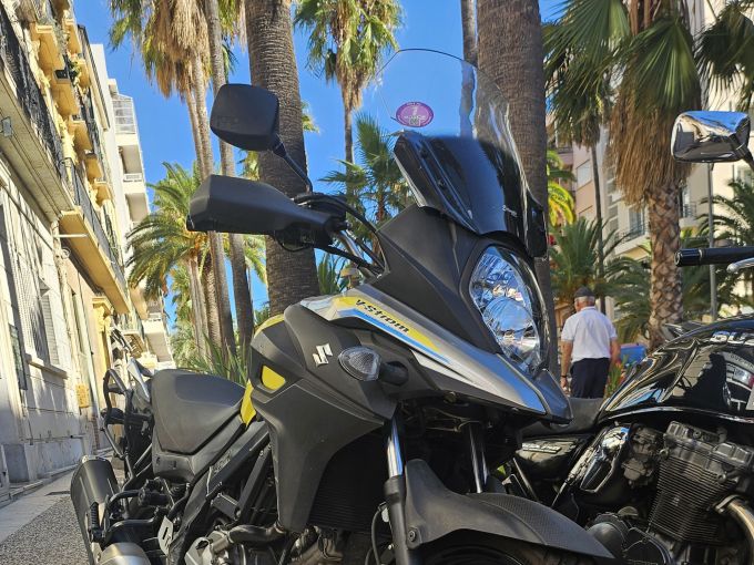 SUZUKI DL V-Strom 650 4