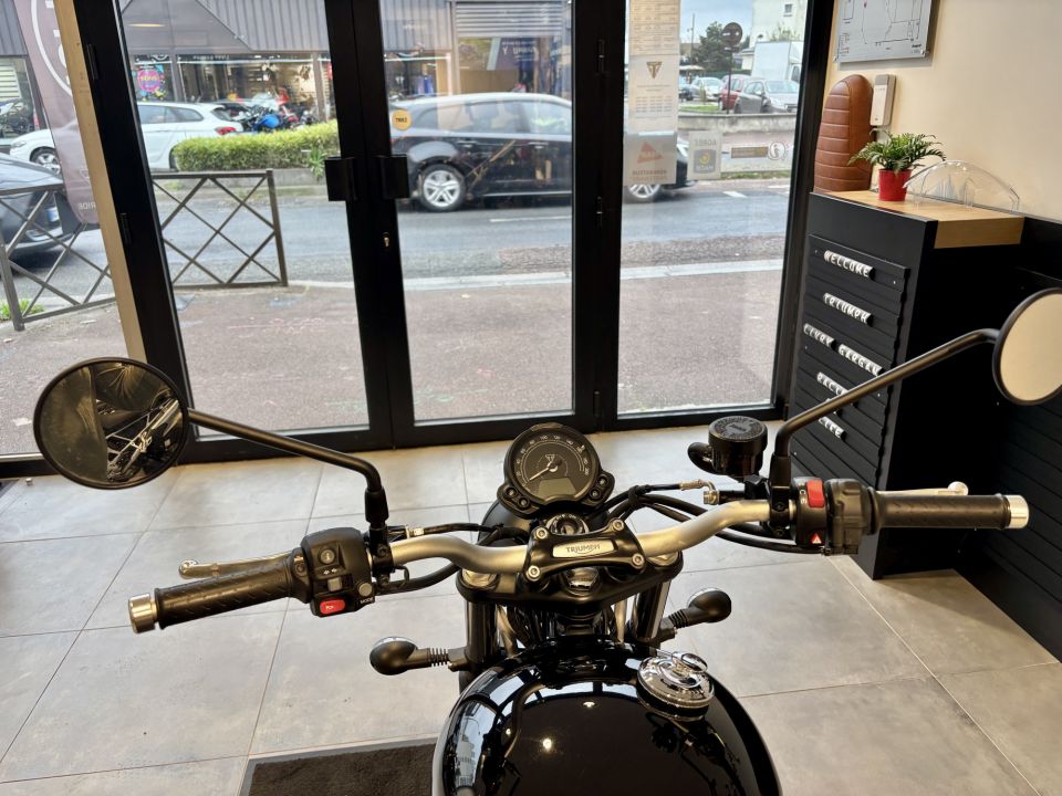 TRIUMPH SCRAMBLER 900 4