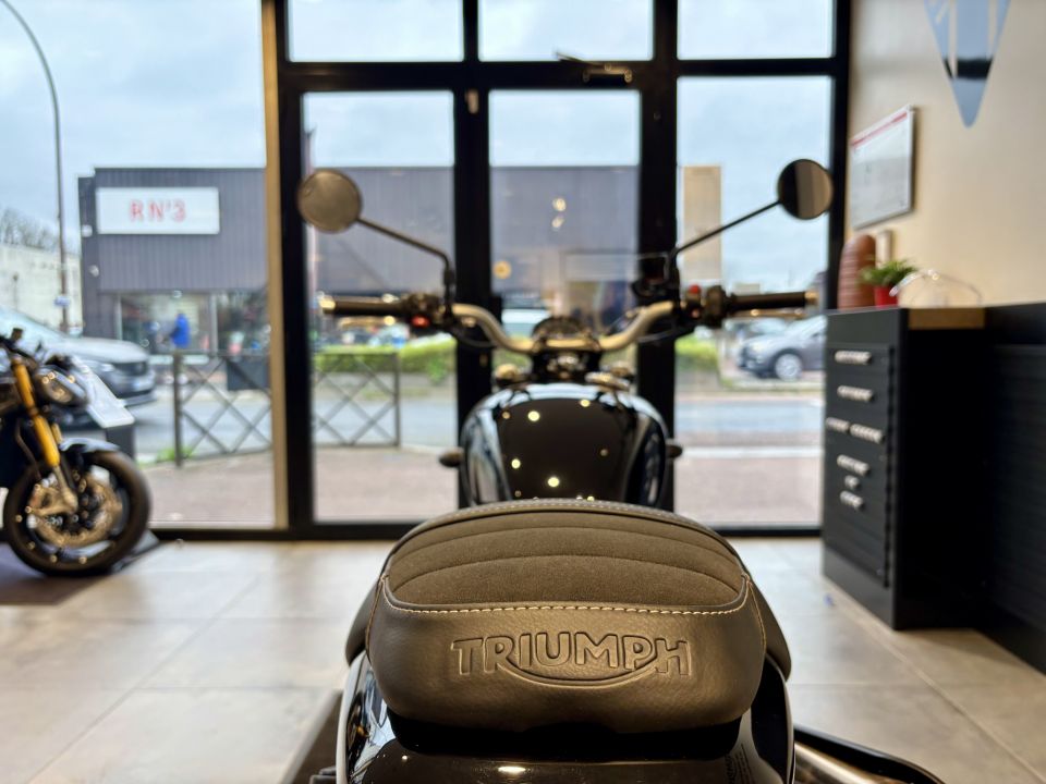 TRIUMPH SCRAMBLER 900 4