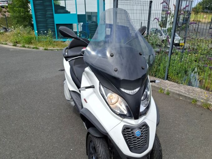 PIAGGIO MP3 350 ABS/ASR 4