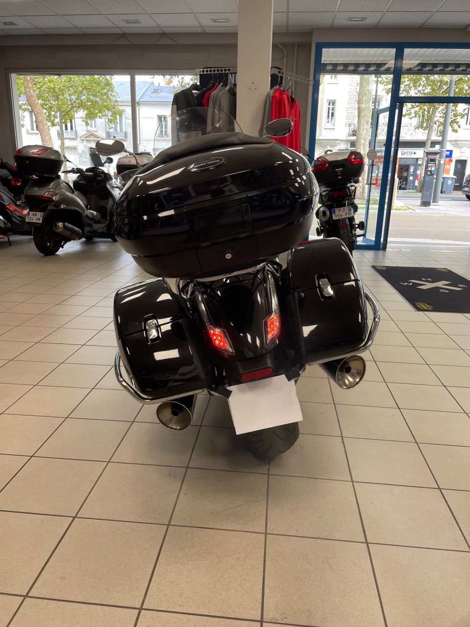 MOTO GUZZI CALIFORNIA 4