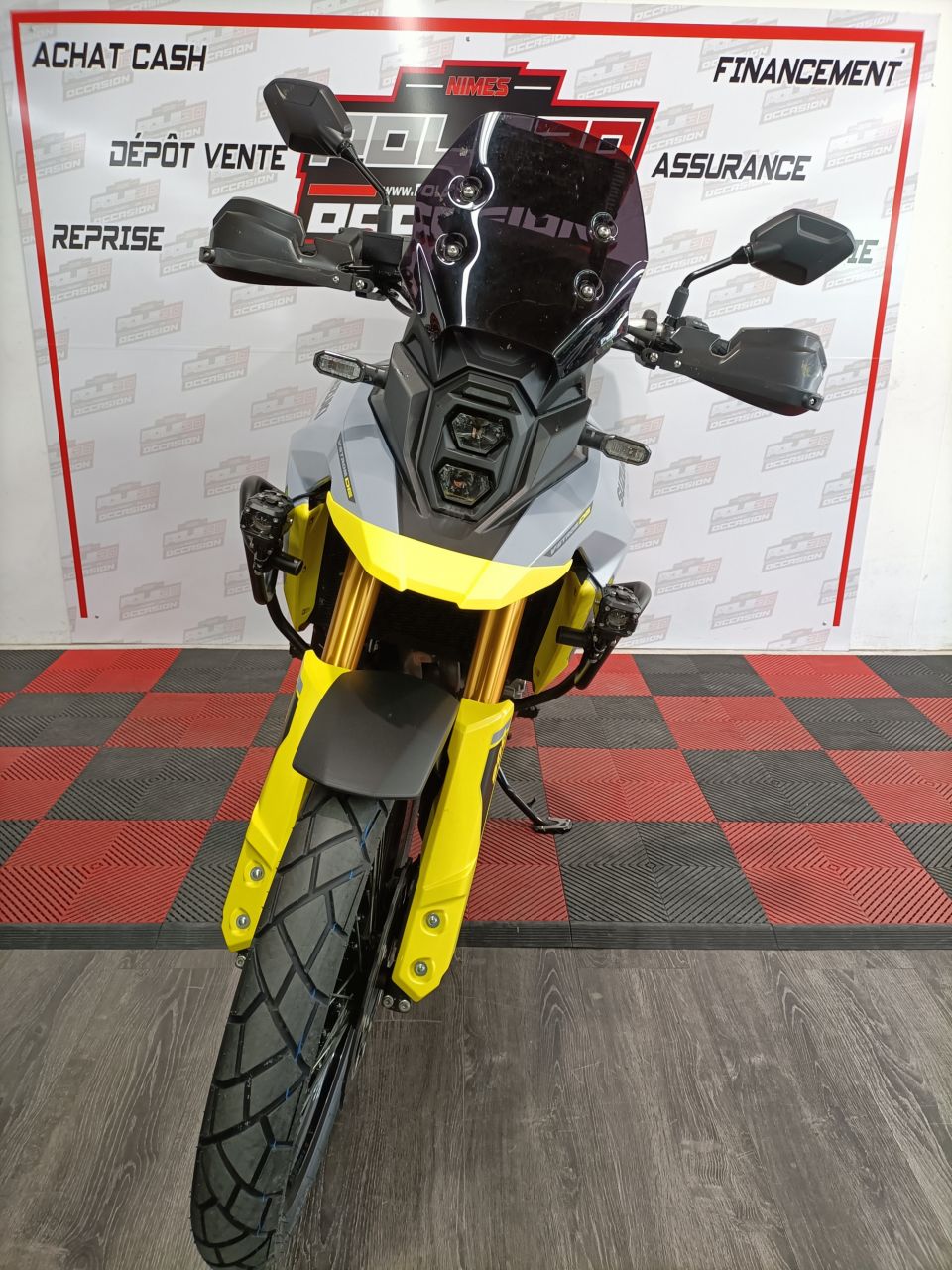 SUZUKI DL V-STROM 800DE 4