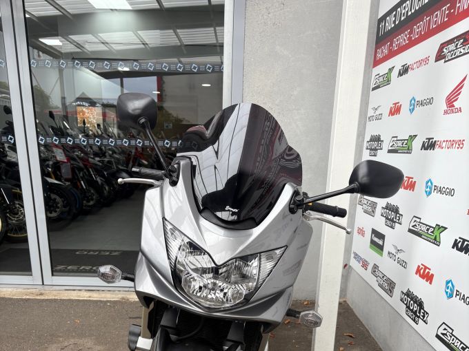 SUZUKI GSF 650 S BANDIT 4