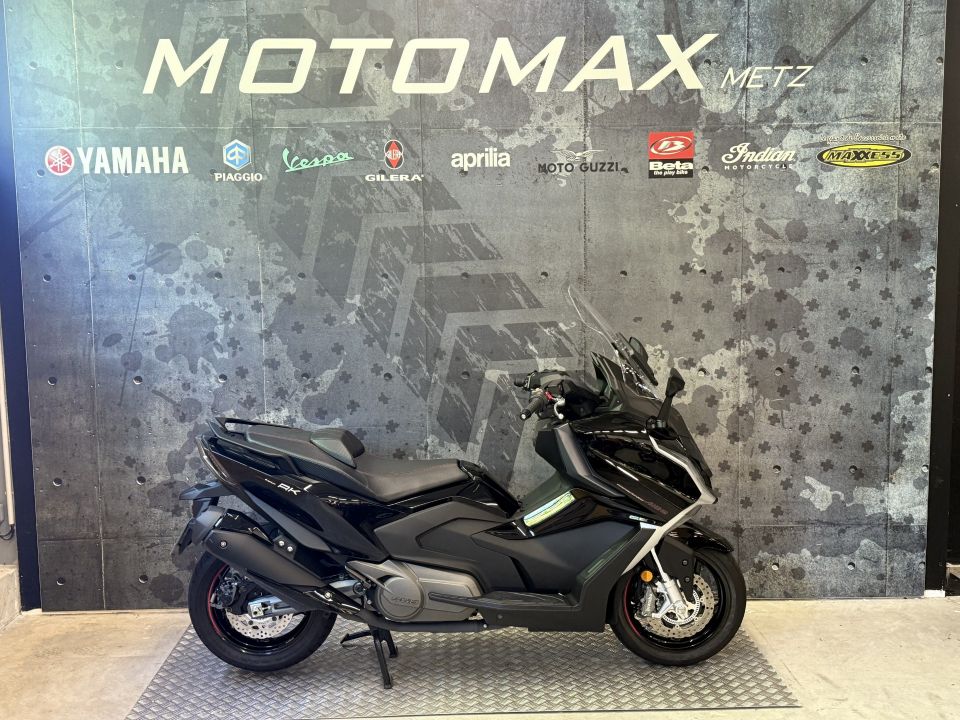 KYMCO AK 550 4
