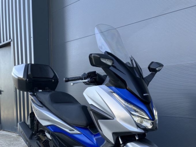 HONDA FORZA 125 ABS 4