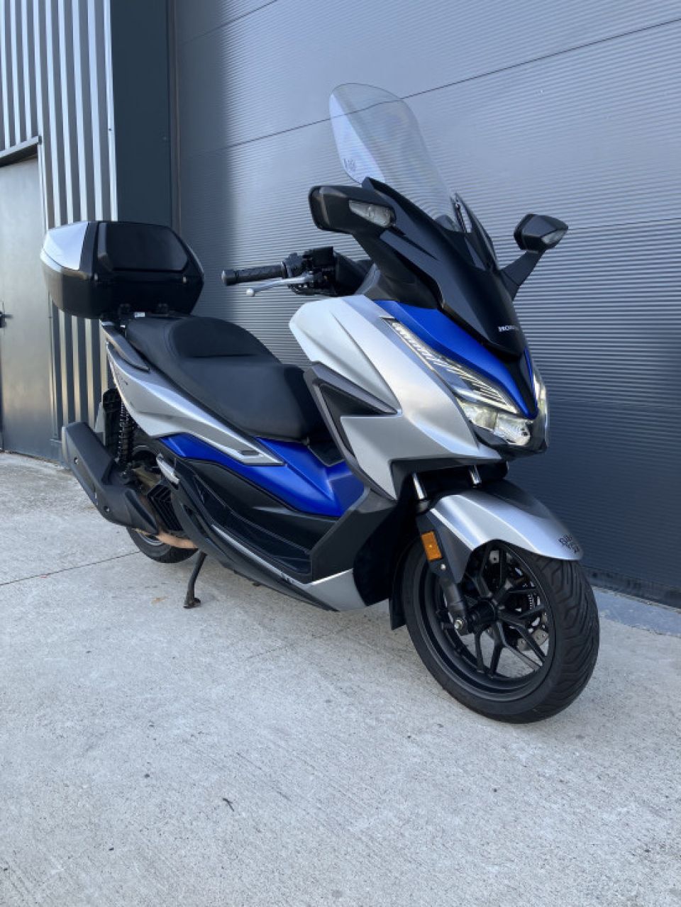 HONDA FORZA 125 ABS 4