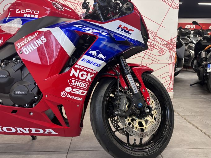 HONDA CBR 600 RR 4