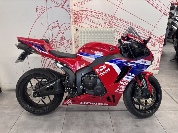 HONDA CBR 600 RR 4