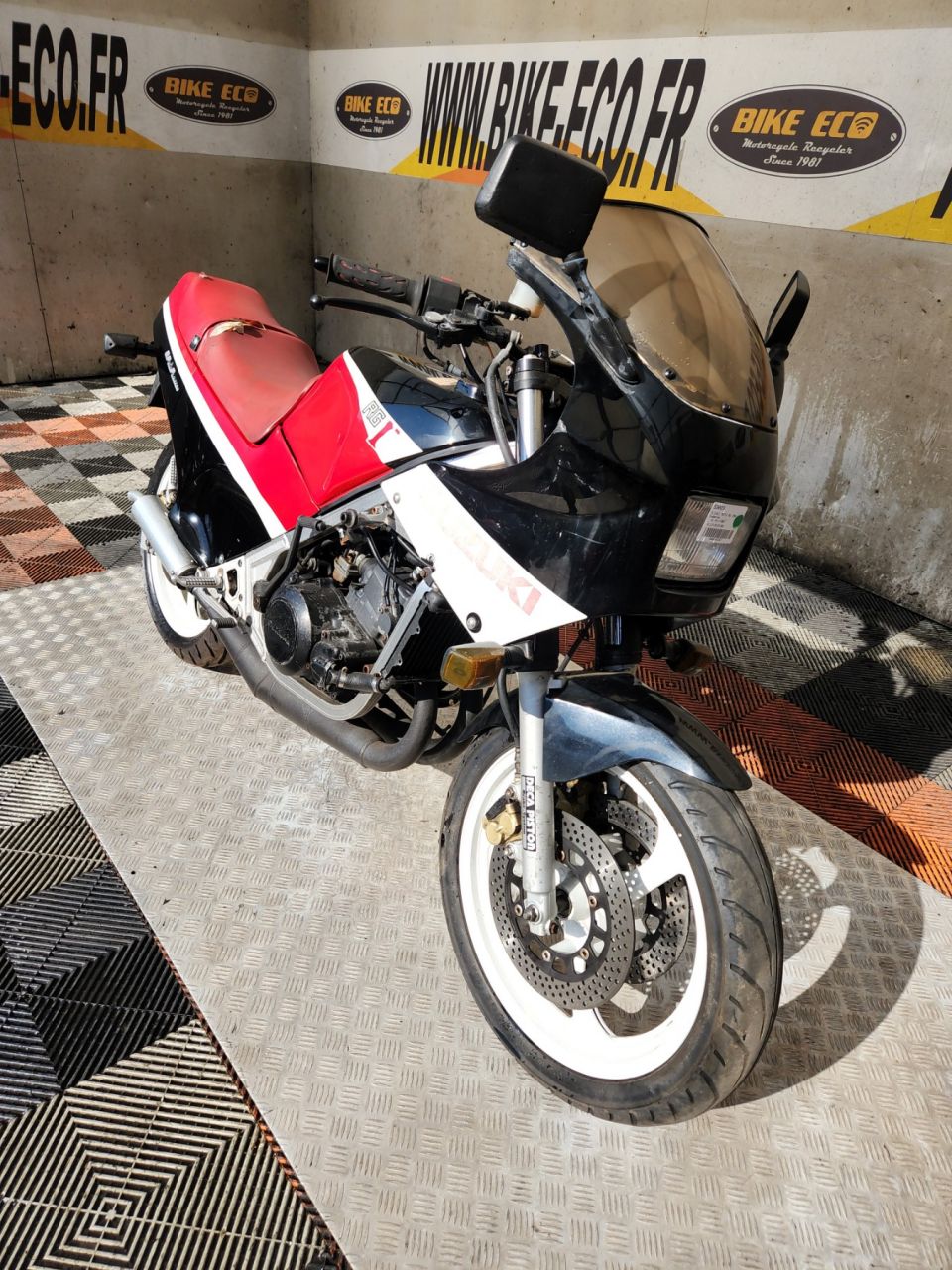 SUZUKI RG GAMMA 250 4