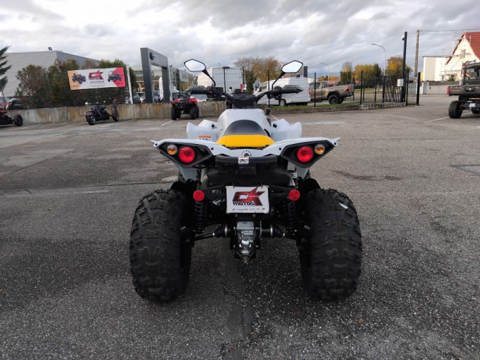 CAN-AM RENEGADE X XC 650 T 4