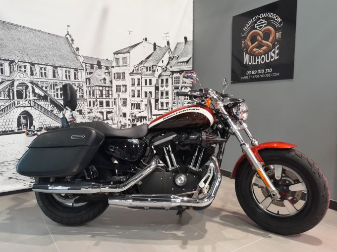 HARLEY-DAVIDSON SPORTSTER CUSTOM 1200 CA 4