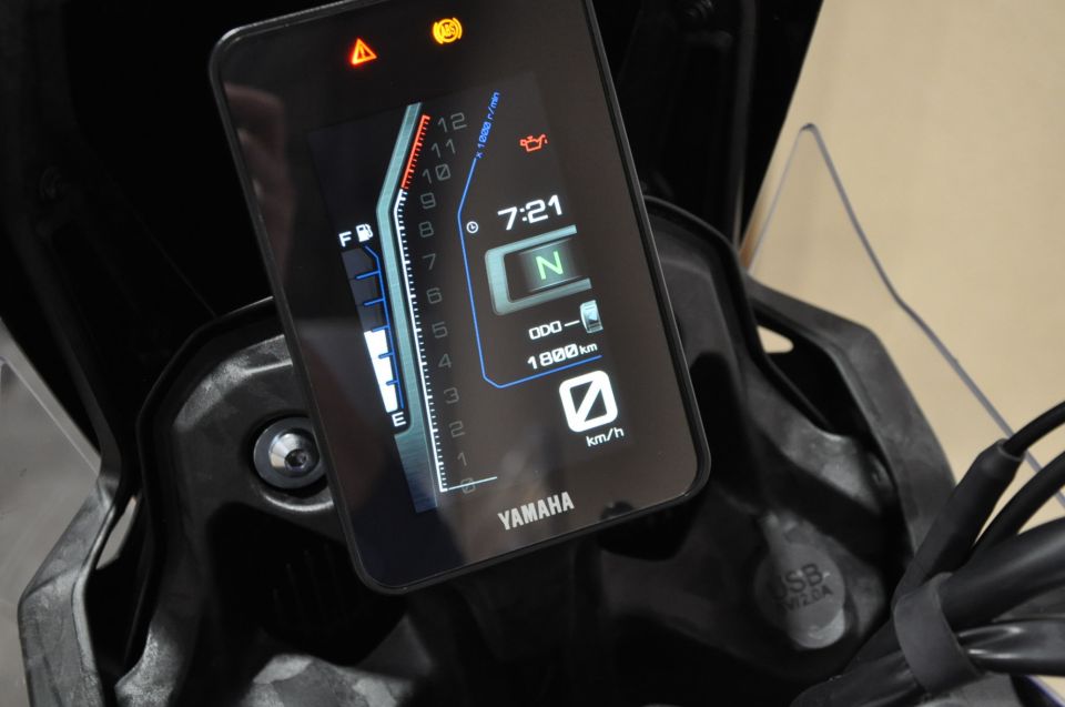 YAMAHA XTZ TENERE 700 Extreme 4