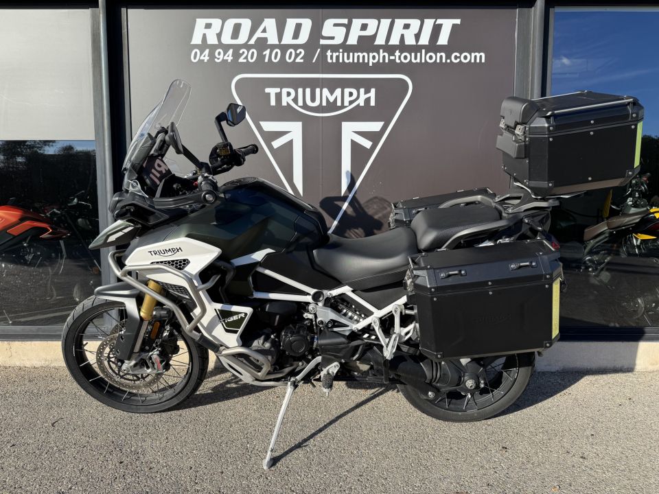 TRIUMPH TIGER 1200 RALLY EXPLORER 4