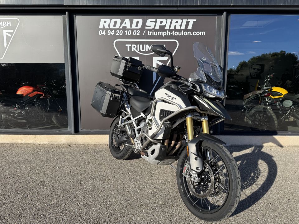 TRIUMPH TIGER 1200 RALLY EXPLORER 4