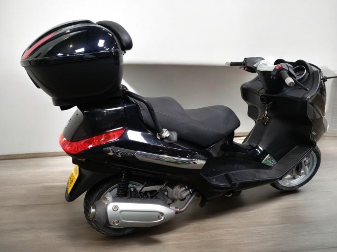 PIAGGIO 125 X-EVO 4