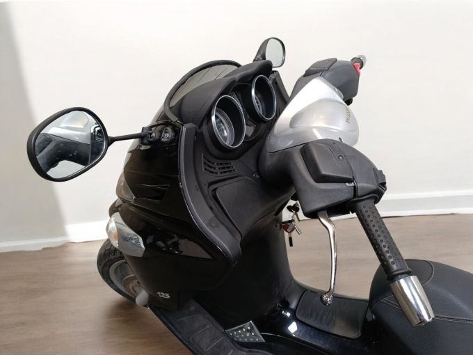 PIAGGIO 125 X-EVO 4
