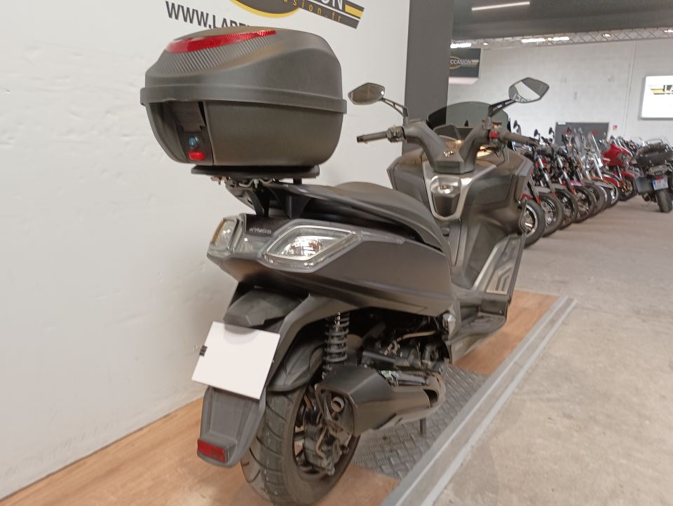 KYMCO 350 DOWNTOWN 4