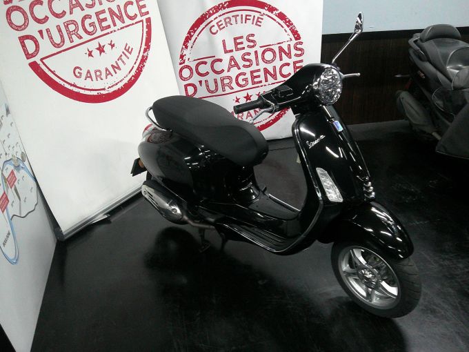 VESPA PRIMAVERA 125 4