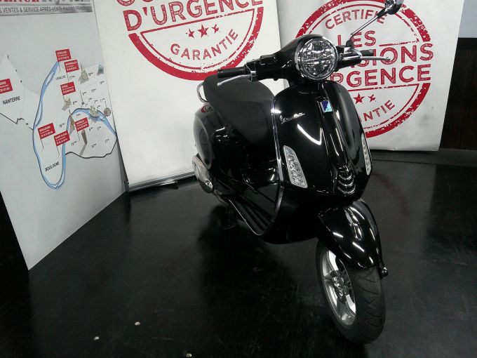 VESPA PRIMAVERA 125 4