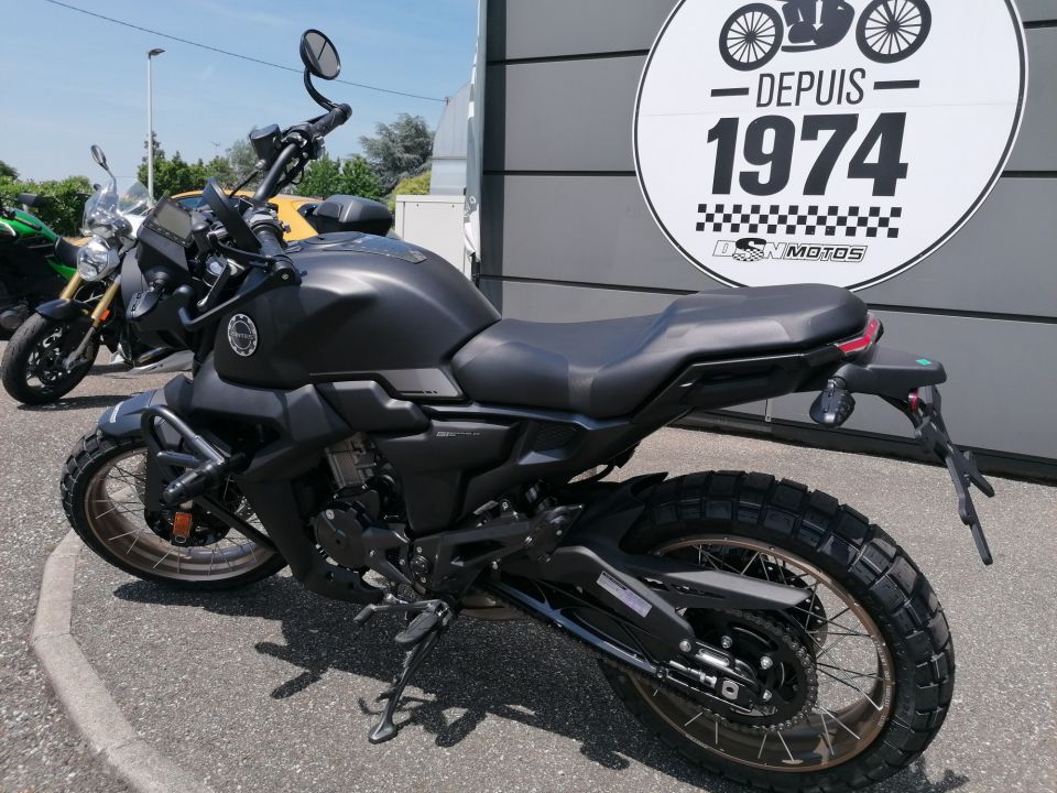 ZONTES 125 SCRAMBLER X 4