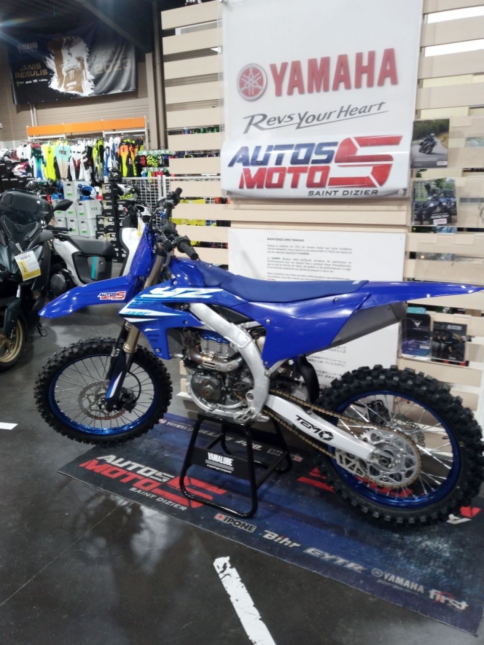 YAMAHA 450 YZF 2025 4