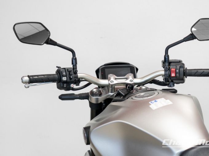 HONDA CB1000R ABS 4