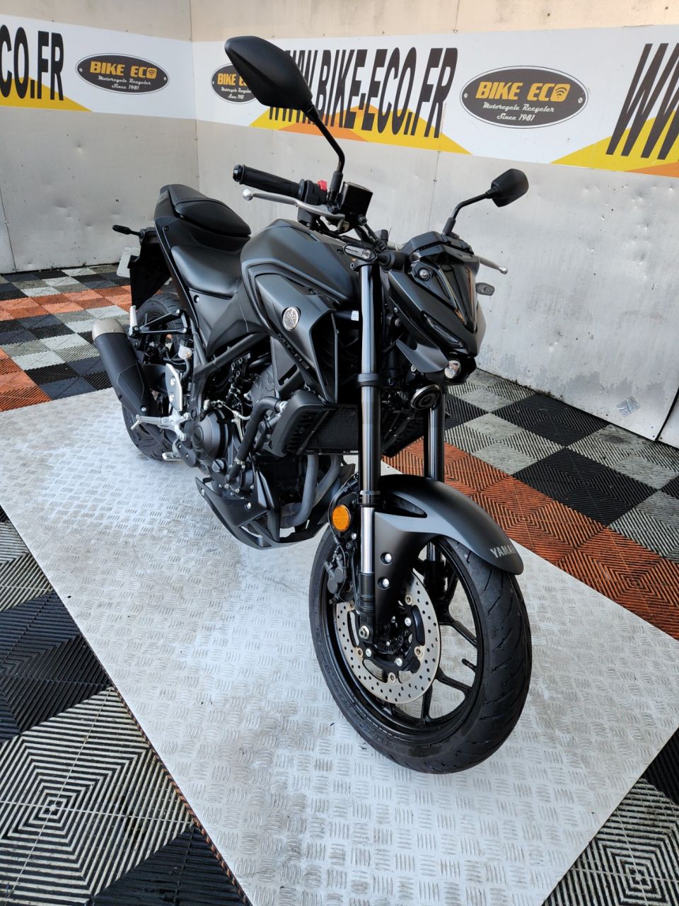YAMAHA MT-03 300 4