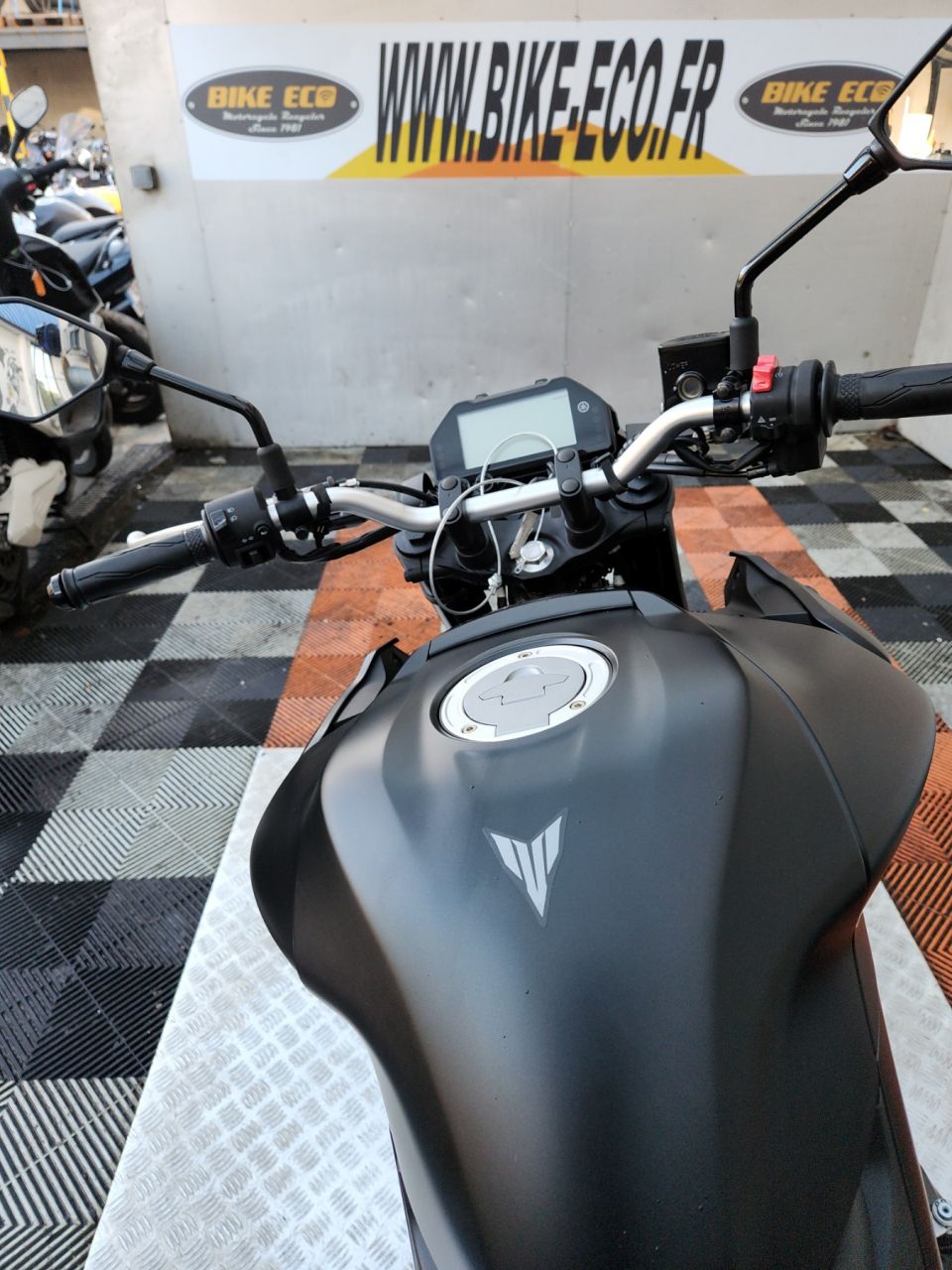 YAMAHA MT-03 300 4