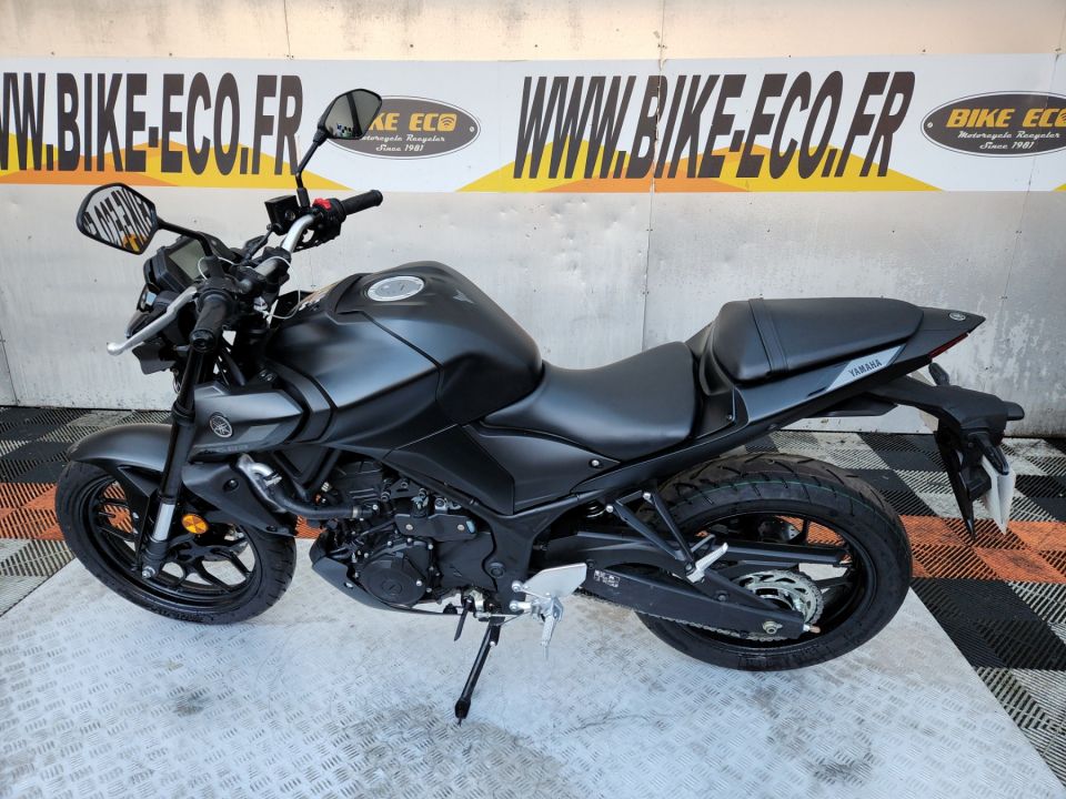 YAMAHA MT-03 300 4