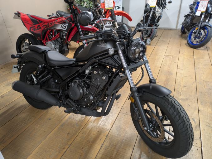 HONDA CMX 500 REBEL 4