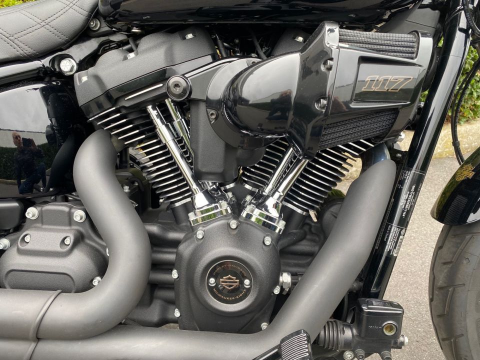 HARLEY-DAVIDSON SOFTAIL LOW RIDER 1923 S 4