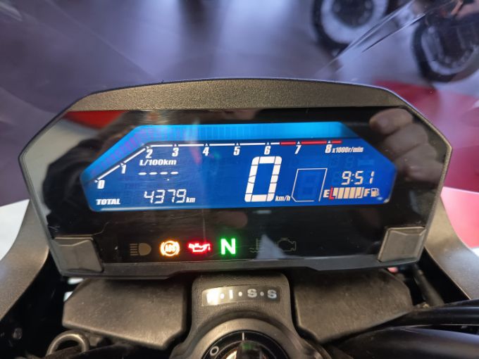 HONDA NC750X 4