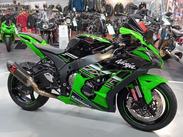 KAWASAKI ZX-10R 2017 998 cm3 | moto sportive | 26 612 km | Vert