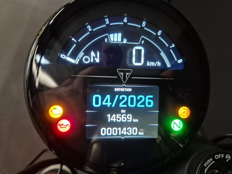 TRIUMPH SPEED TWIN 1200 4