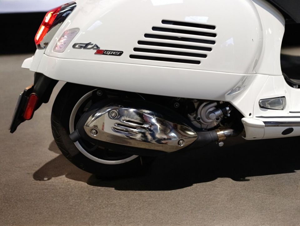 PIAGGIO GTS 300 4