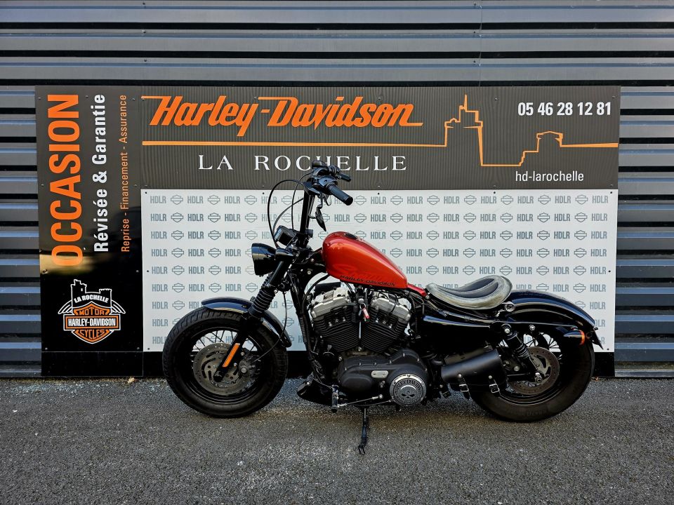 HARLEY-DAVIDSON SPORTSTER FORTY-EIGHT 1200 4