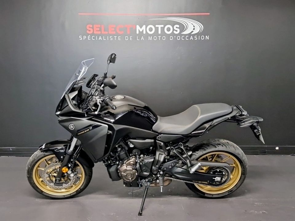 YAMAHA TRACER 7 4