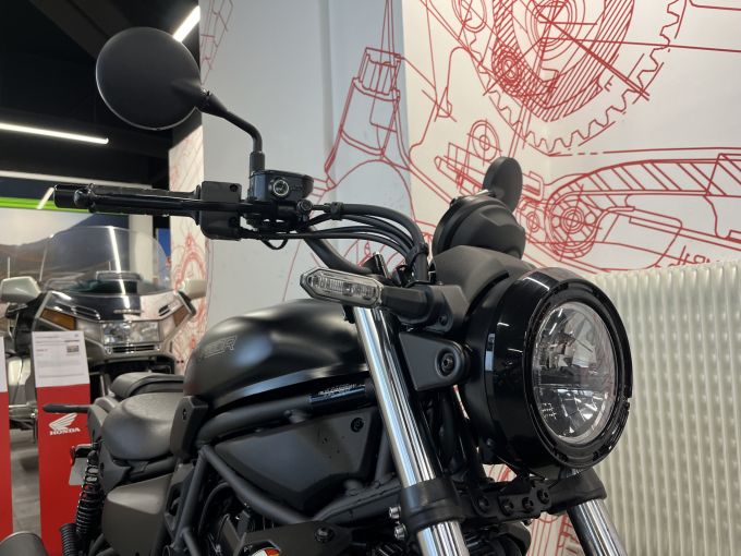 KAWASAKI Eliminator 500 4