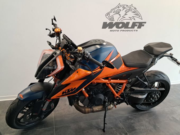 KTM 1290 SUPER DUKE R 4