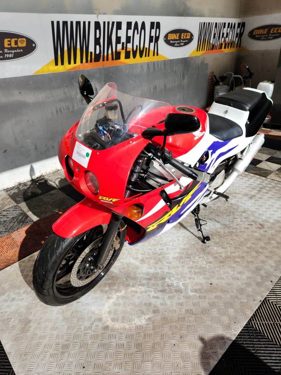 HONDA VFR 400 4
