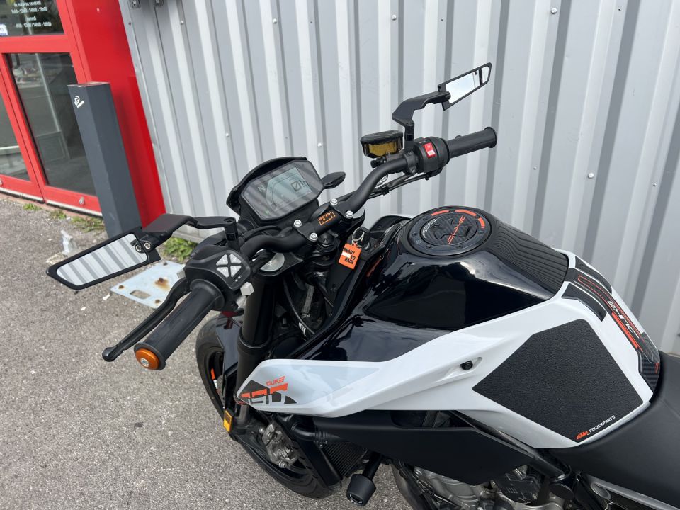 KTM 790 DUKE L 4