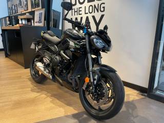TRIUMPH STREET TRIPLE 765 RS - 2025