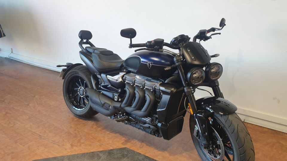 TRIUMPH Rocket 3 GT Storm 4