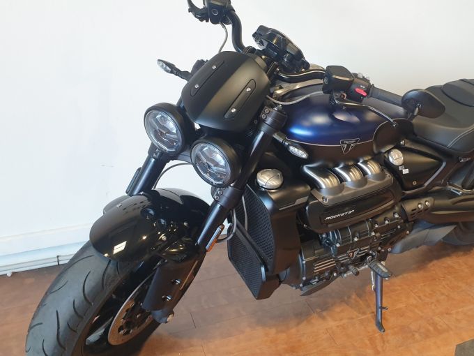 TRIUMPH Rocket 3 GT Storm 4