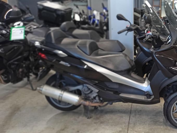 PIAGGIO MP3 500LT BUSINESS 4