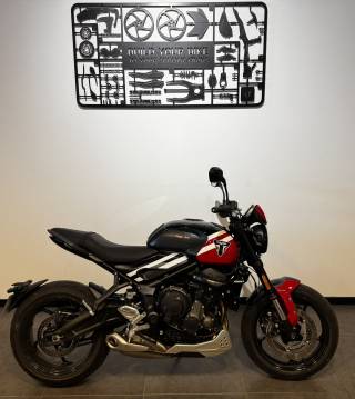 TRIUMPH TRIDENT 660 - 2025